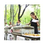船橋ケイバ ハートビートBBQで依頼できる複数名のお手伝いスタッフ